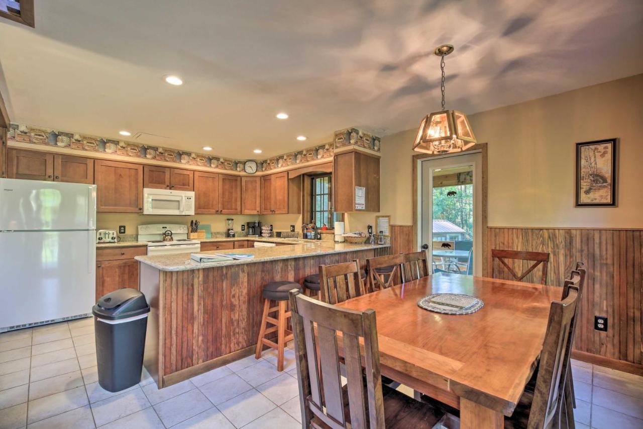 Lake Placid Chalet Deck And Forest Views! المظهر الخارجي الصورة